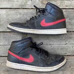 Nike Air Jordan 1 Retro Mid Black Team Red Size 12